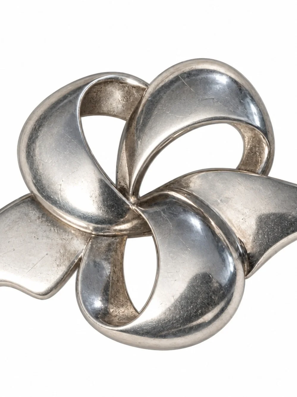Vintage Sterling Silver Sculptured Ribbon Brooch 2 3/4